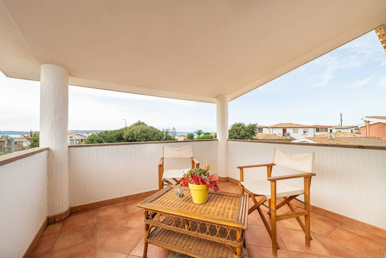 Foto 2 von 25: Ferienhaus 'Brezza Di Mare' mit Meerblick, privater Terrasse und Klimaanlage
