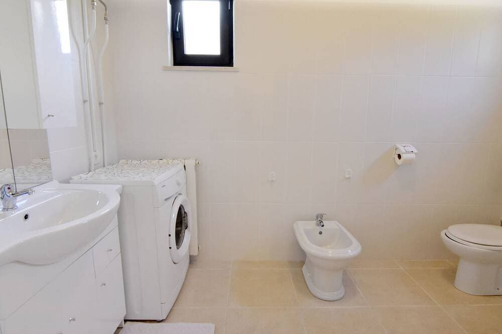 Foto 12 von 30: Zweizimmerwohnung mit großer Terrasse in Grupija
