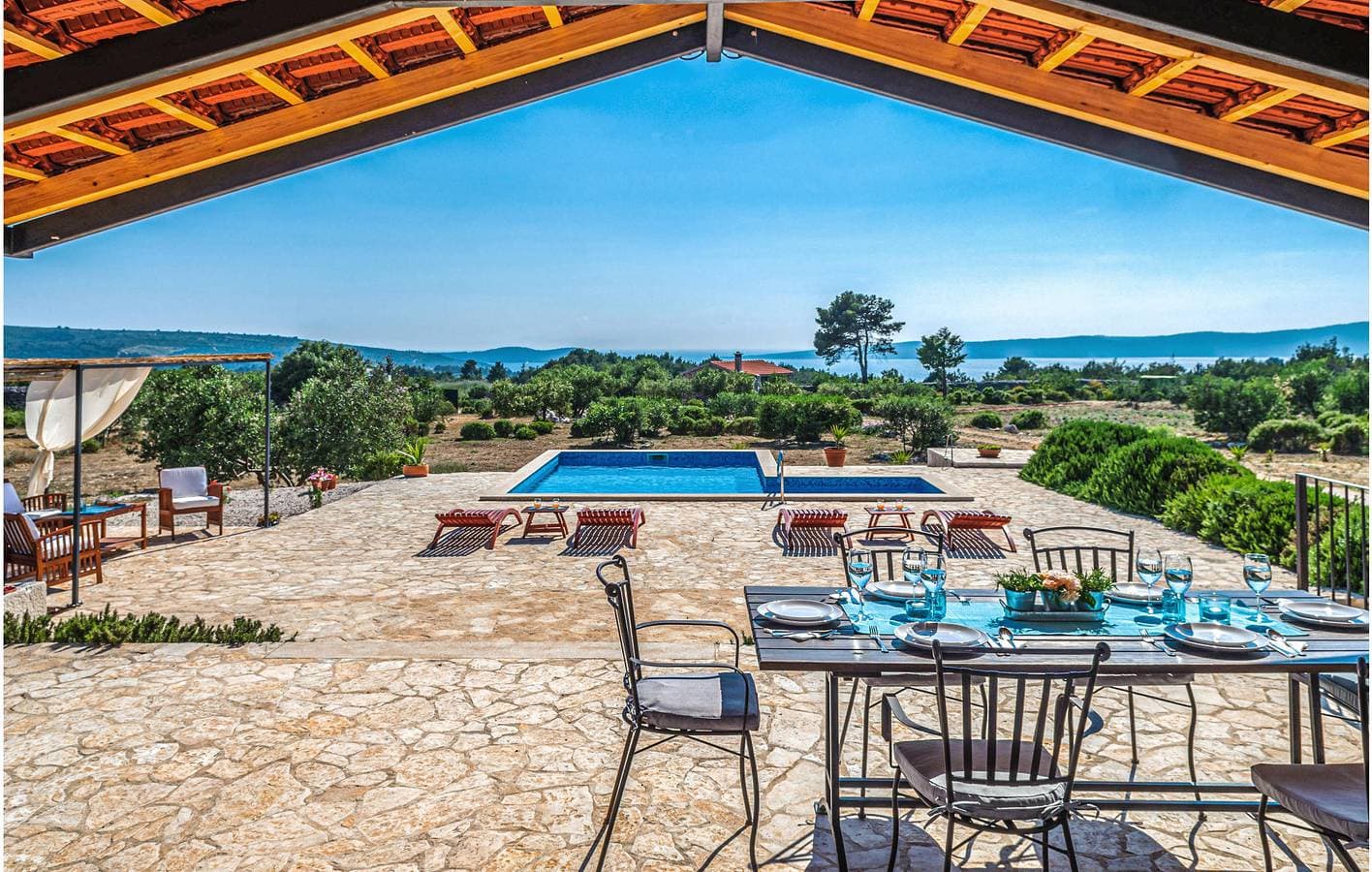Foto 8 von 44: Gemütliche 2-Zimmer-Wohnung mit Pool, WLAN und Terrasse, 900 m vom Strand entfernt