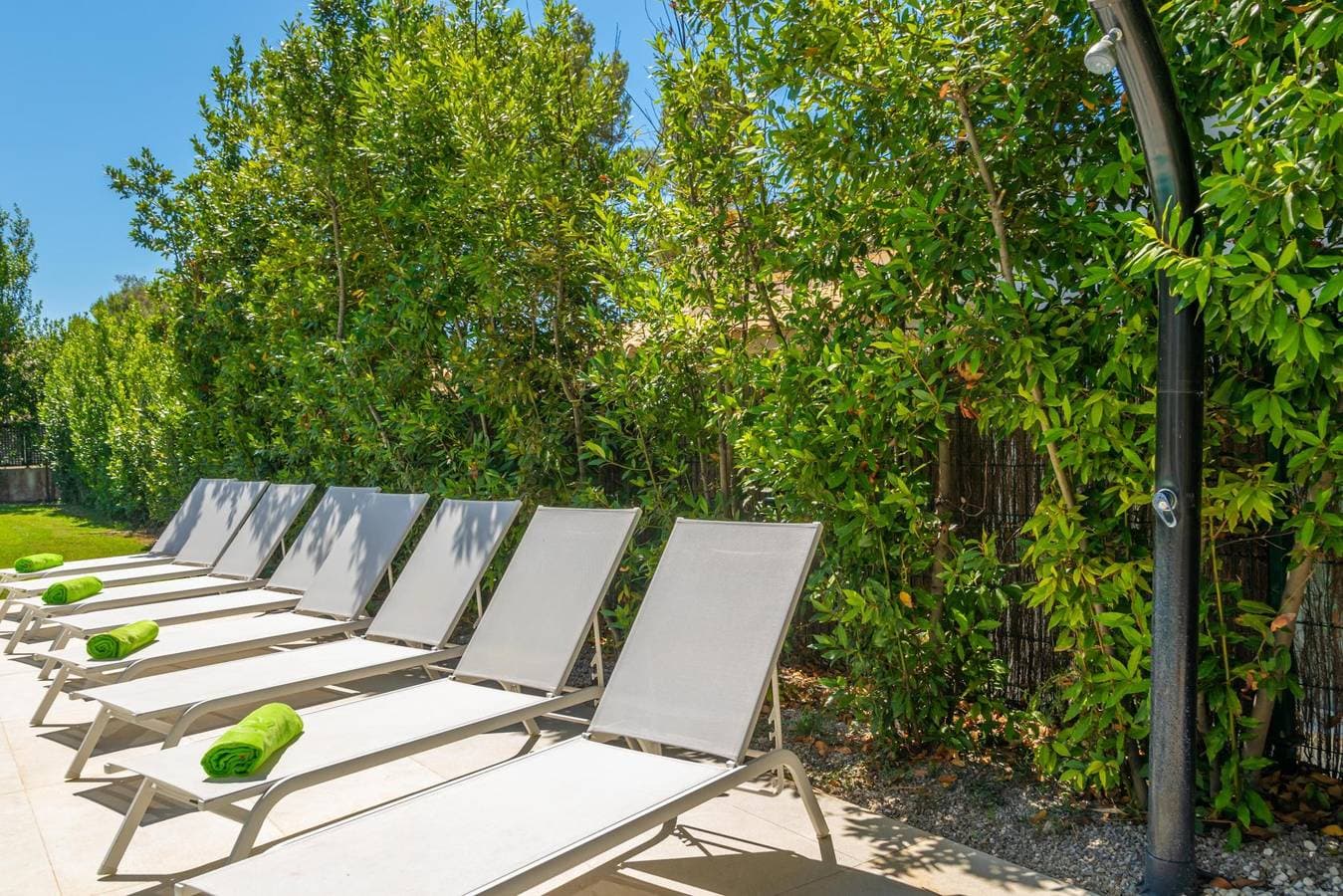 Foto 2 von 35: Casa Blanca Nº 1 - Luxuriöse Villa am Meer in einer privilegierten Gegend. Wifi wird gratis angeboten.