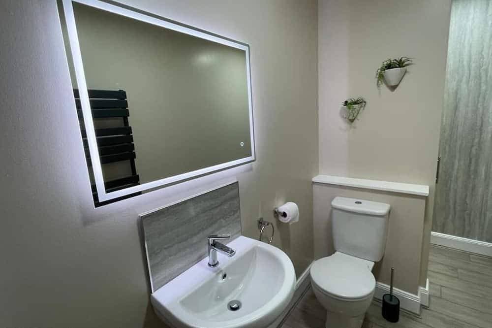 Foto 13 von 30: Harbourside, Luxury Two Bedroom Townhouse with Bike store – Sleeps 6