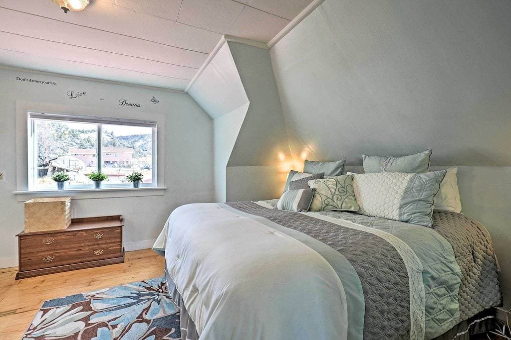 Foto 7 von 25: Bryce / Zion Cottage, 3 Schlafzimmer, Kingsize-Betten, WLAN, kostenfreies Parken