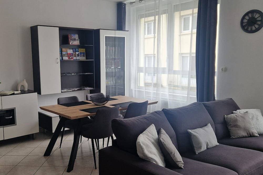 Foto 8 von 14: Bright Balneo apartment near train station 2 bedrooms