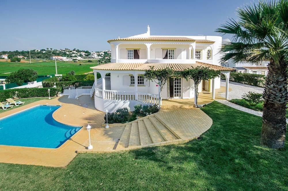 Marco Real - Villa with beautiful garden and private pool 1