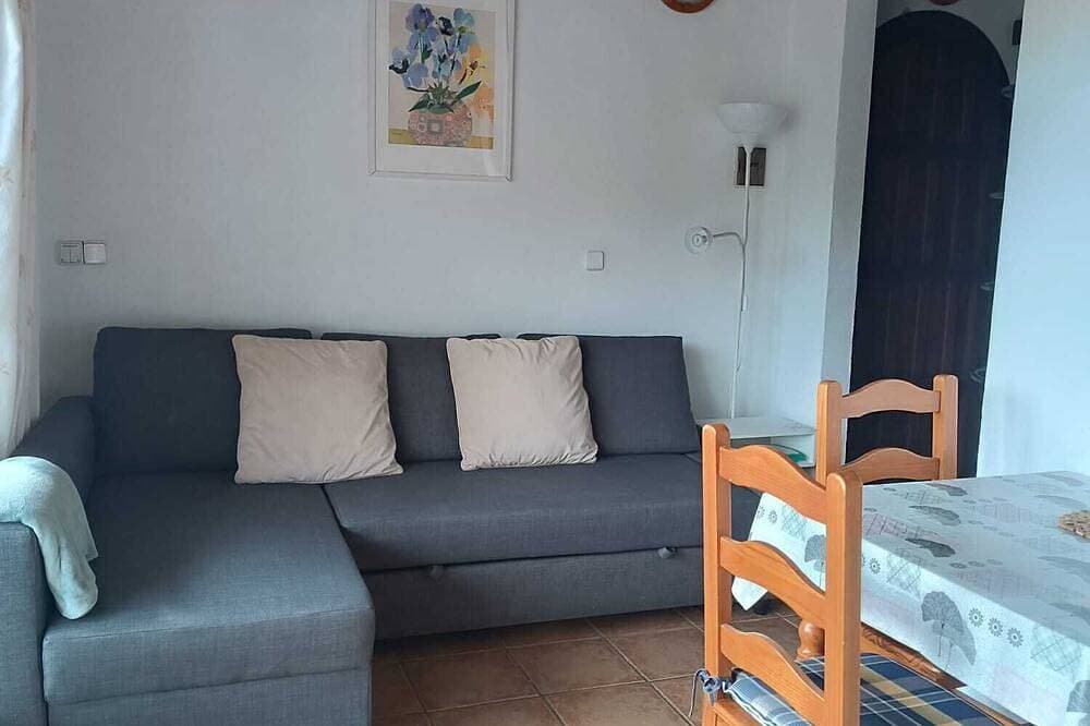 Foto 8 von 30: Bungalow  2-4 persons, pool, AC,  WIFI, sea view, sand beaches in Torre del Mar