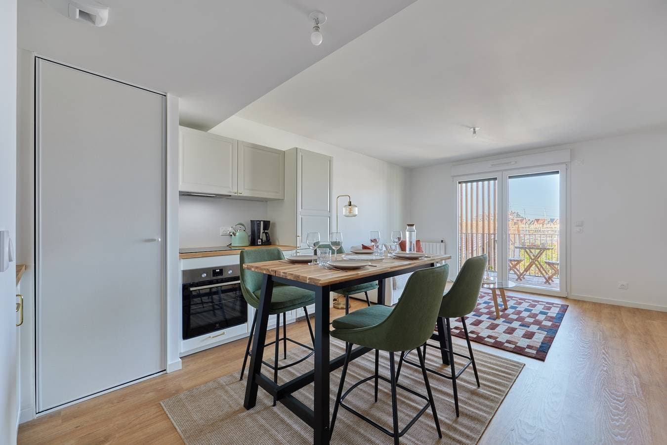 Foto 8 von 12: Ferienwohnung für 4 Personen mit Balkon