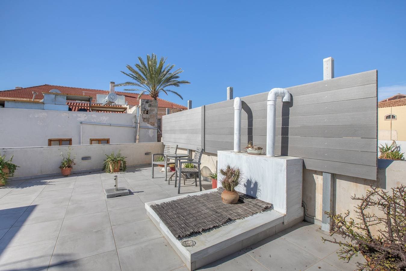 Foto 5 von 21: Zimmer 'Porto Chania A2' mit gemeinsamem Garten, Wi-Fi und Klimaanlage