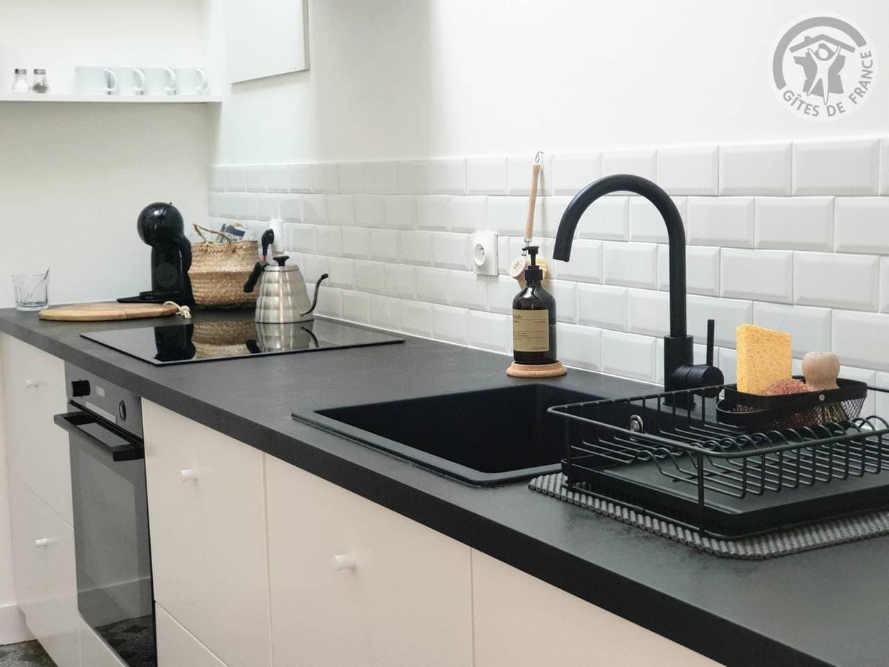 Foto 5 von 36: Gîte indépendant rénové avec étang de pêche - Equipements de qualité à Senlisse, proche châteaux