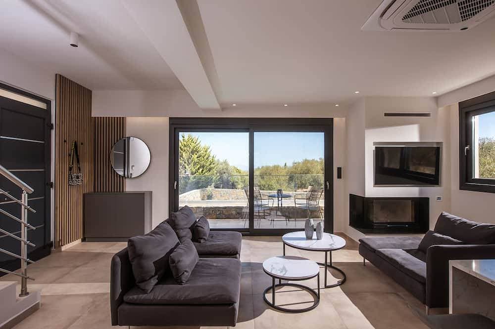 Foto 7 von 24: Marelina Luxury Villa 5 bedrooms with private pool