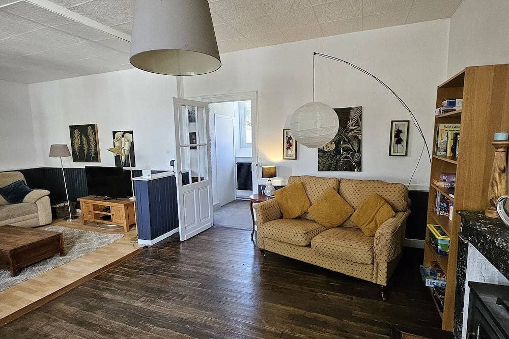 Foto 13 von 26: Family Friendly, pet Friendly, Relaxing, Swimming Pool, Play Area, Games Room