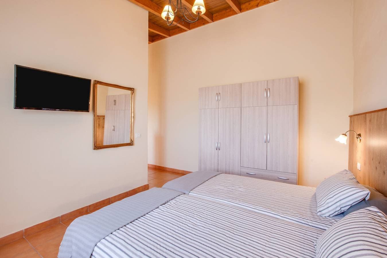 Foto 11 von 29: Ferienwohnung "Casa Quemahierro 2" mit Teideblick, Pool und Garten