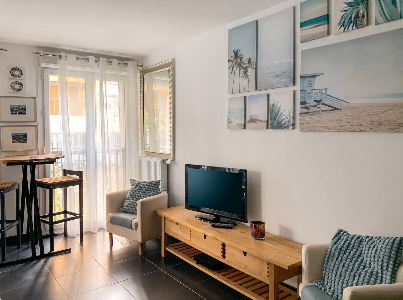 Moderne Wohnung in Marseille mit Balkon und Gartenblick 1