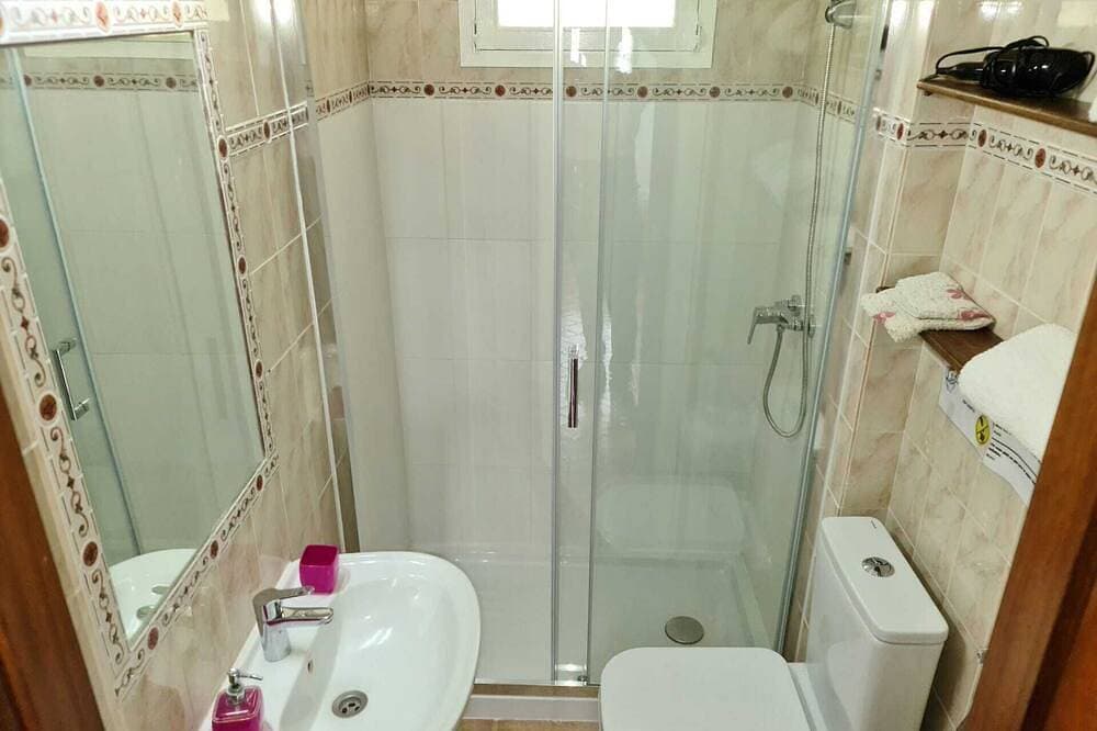 Foto 4 von 30: Typisches Algarve-Haus - Fuzeta, Arrroteia \"Casas carpinteiro\"