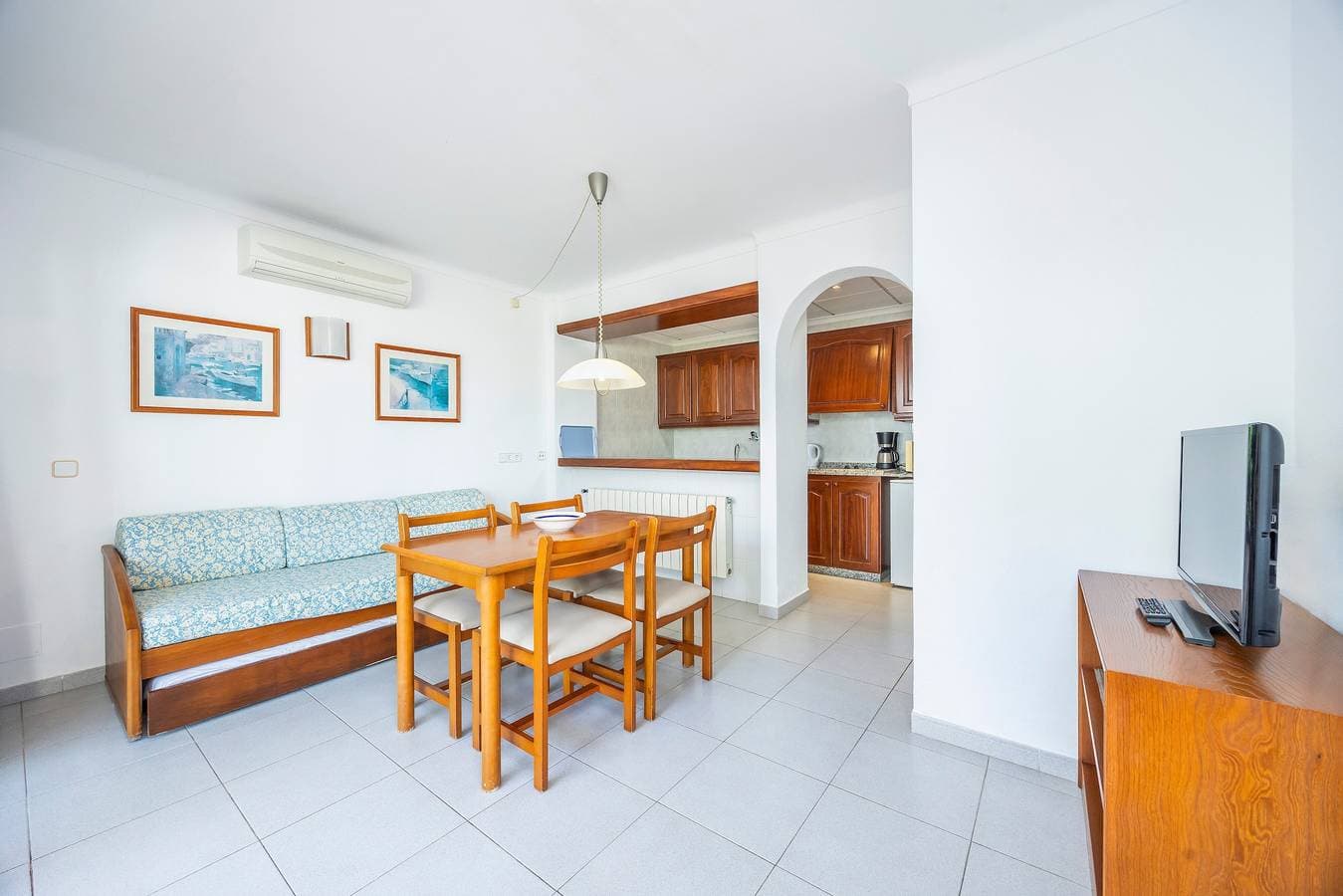 Foto 4 von 15: Ferienwohnung 'Apto Villa Sirena Vista Jardin' mit WLAN und Klimaanlage