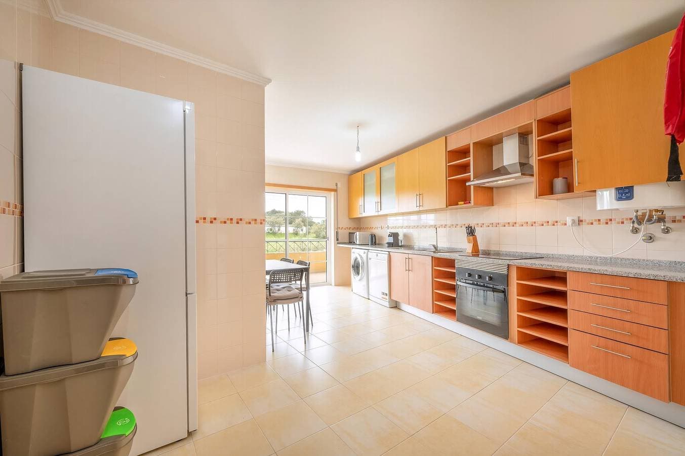 Foto 11 von 30: Ferienwohnung für 5 Personen mit Balkon