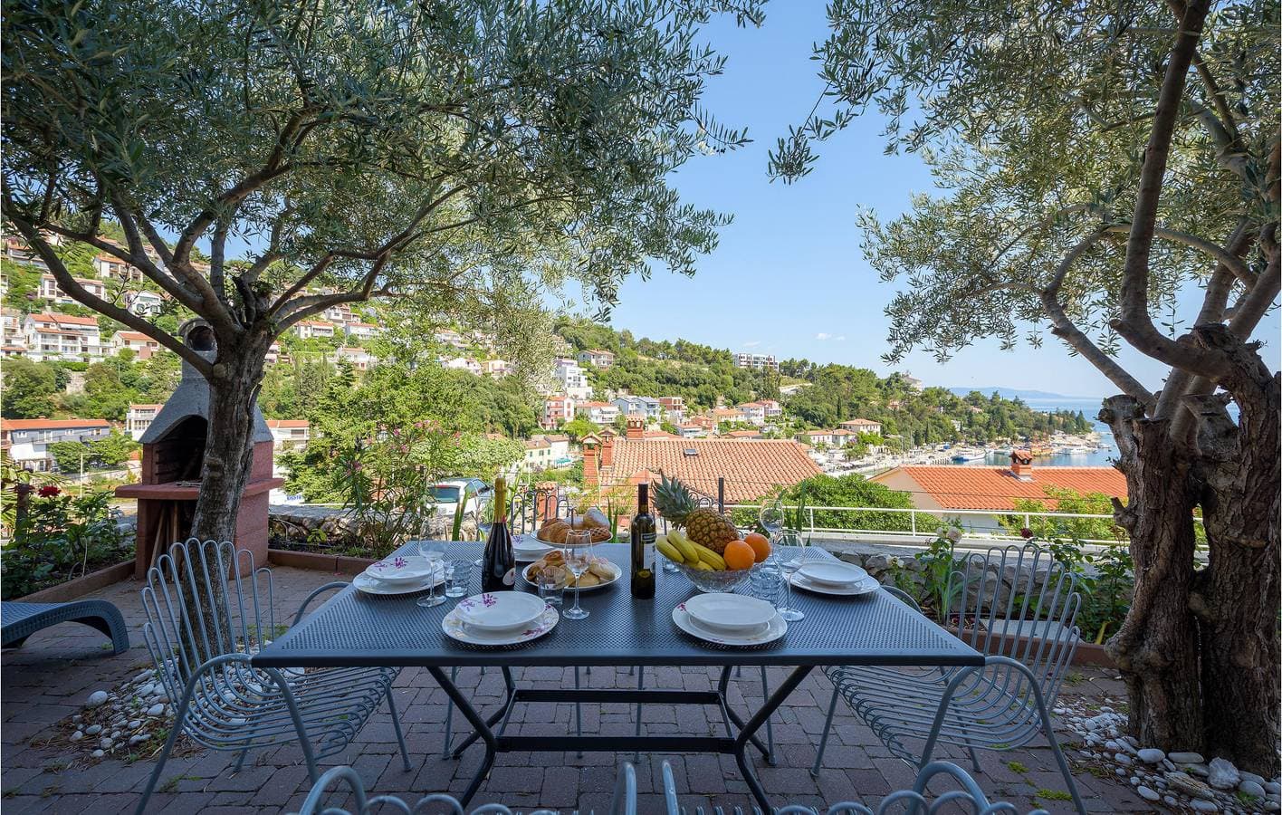 Foto 8 von 33: Gemütliches Apartment mit Meerblick, Terrasse, WLAN und nur 100 m vom Strand entfernt
