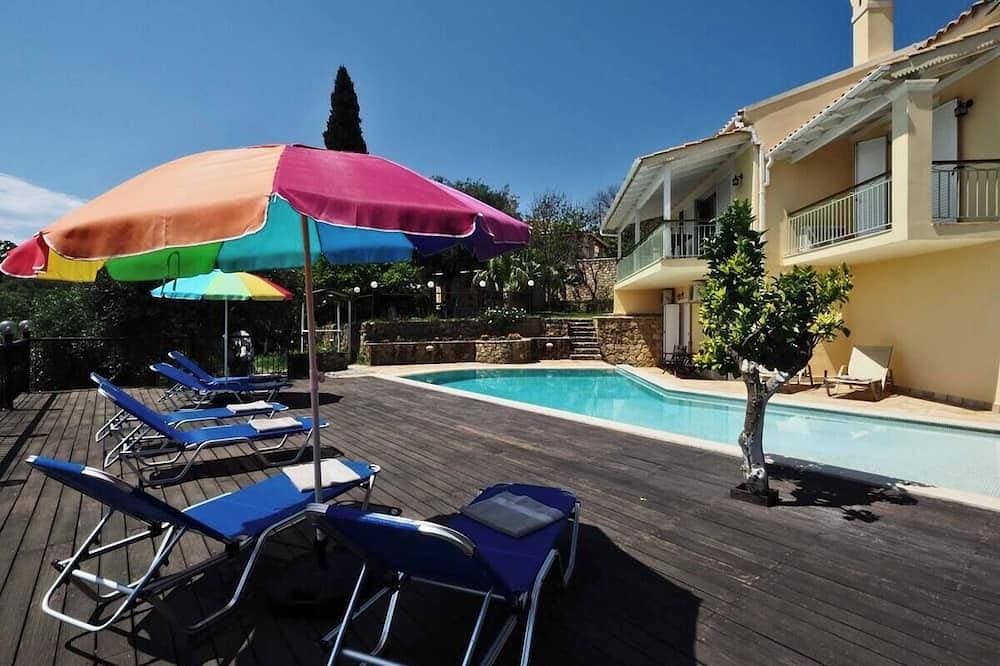 Ionian Blue - amazing 4-bedroom villa in Corfu 1