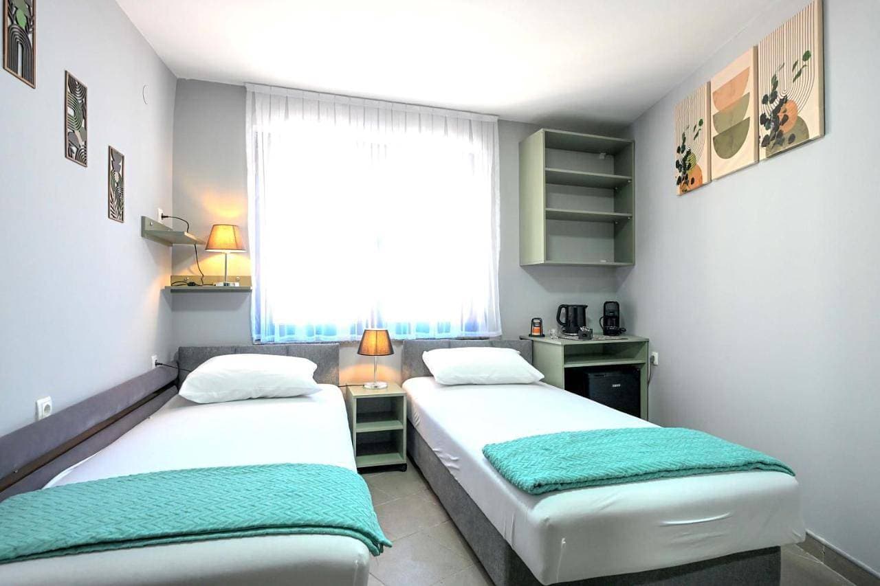 Foto 3 von 15: Double or Twin Room