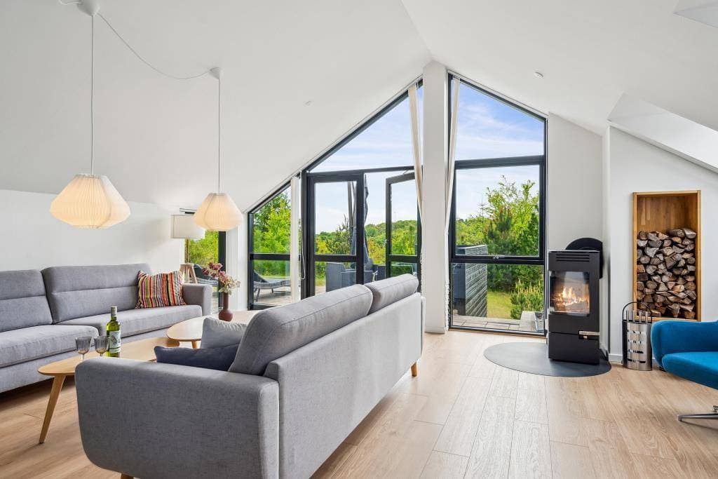 Foto 3 von 35: Einzigartiges Ferienhaus mit Aktivitätsraum, Spa und ideal für große Familien
