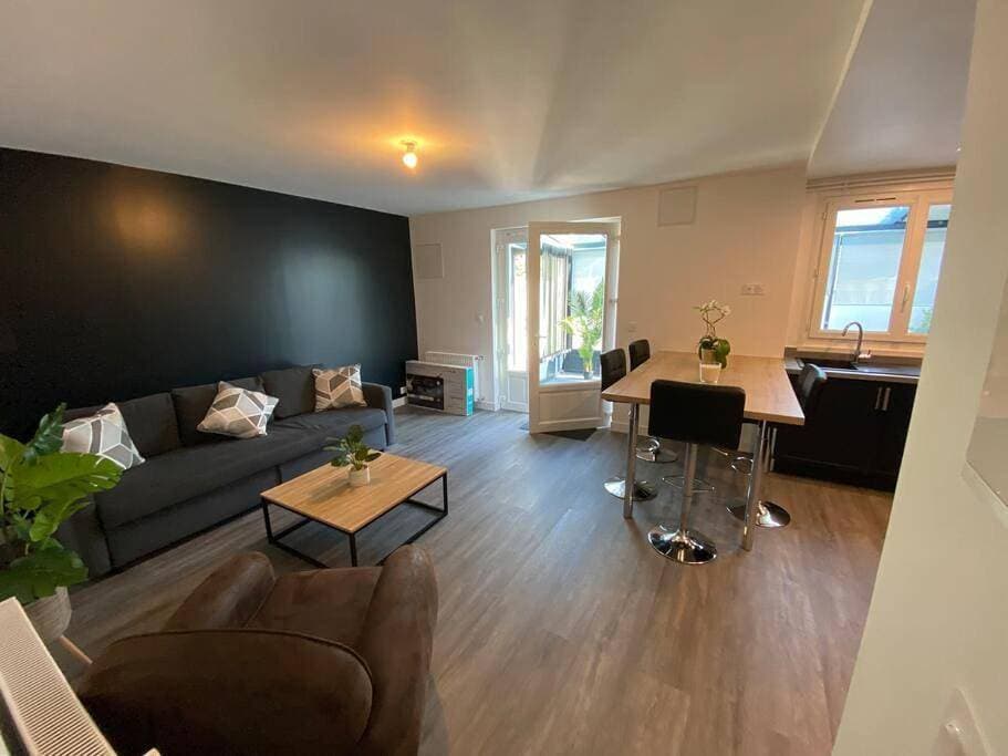 Foto 12 von 19: Three-Bedroom House