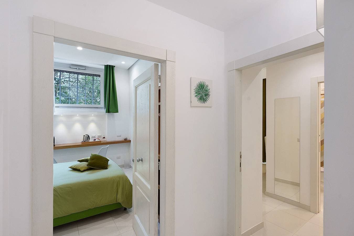 Foto 10 von 23: Sorrento Stylish – Standard Doppelzimmer im Herzen von Sorrent