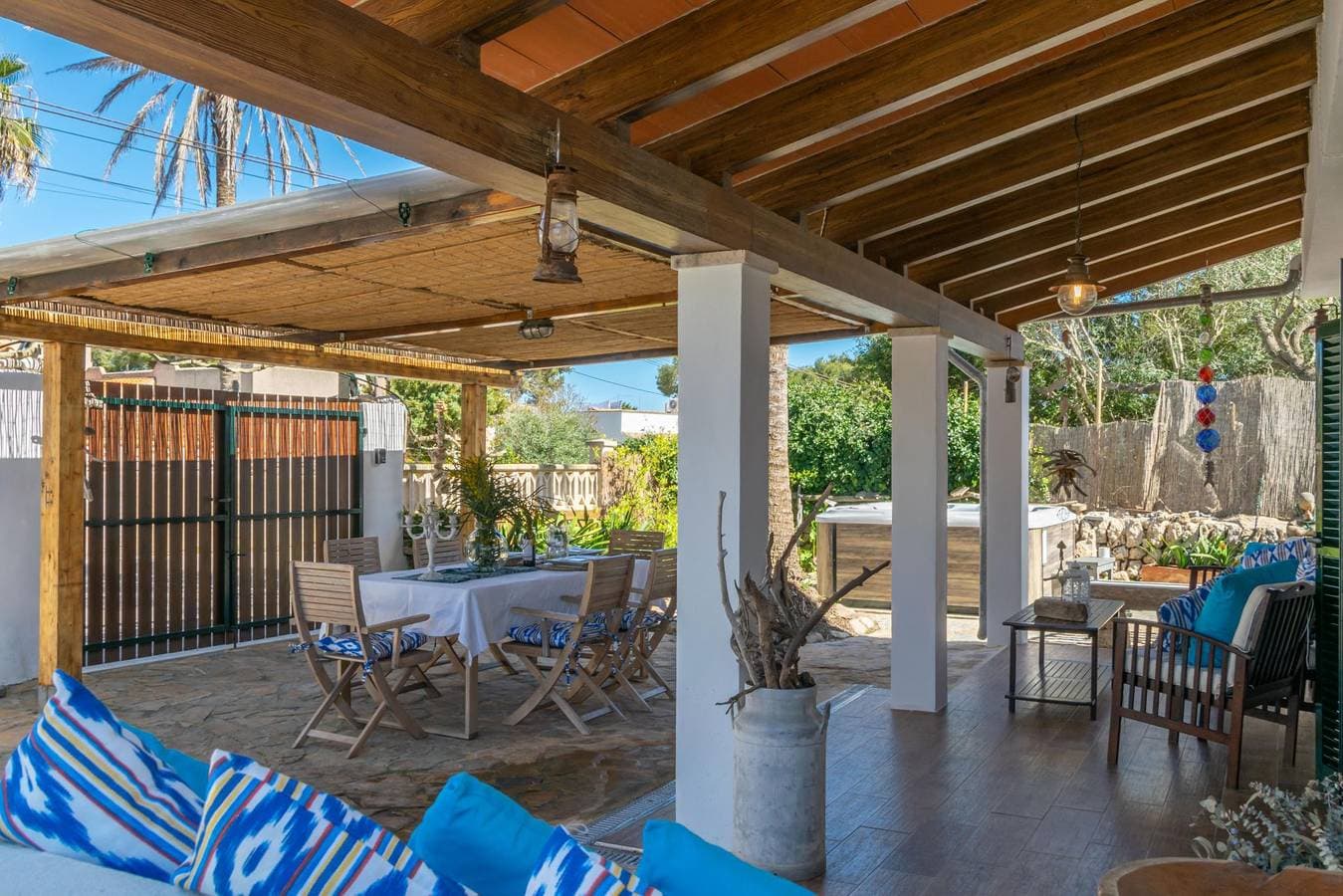Foto 3 von 44: Cas Pati (Son Moja) - Fantastic house in Son Moja, with private jacuzzi and near to Cala Santanyí beach. WiFi gratis