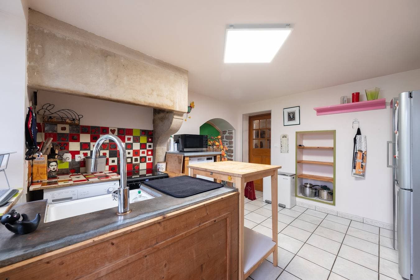Foto 6 von 38: Gîte Du Ruisseau: Private Terrasse, Garten mit Whirlpool, WLAN – Ferienhaus in Épinal