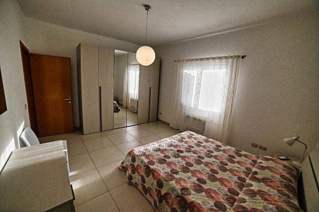 Foto 7 von 12: Two-Bedroom Apartment