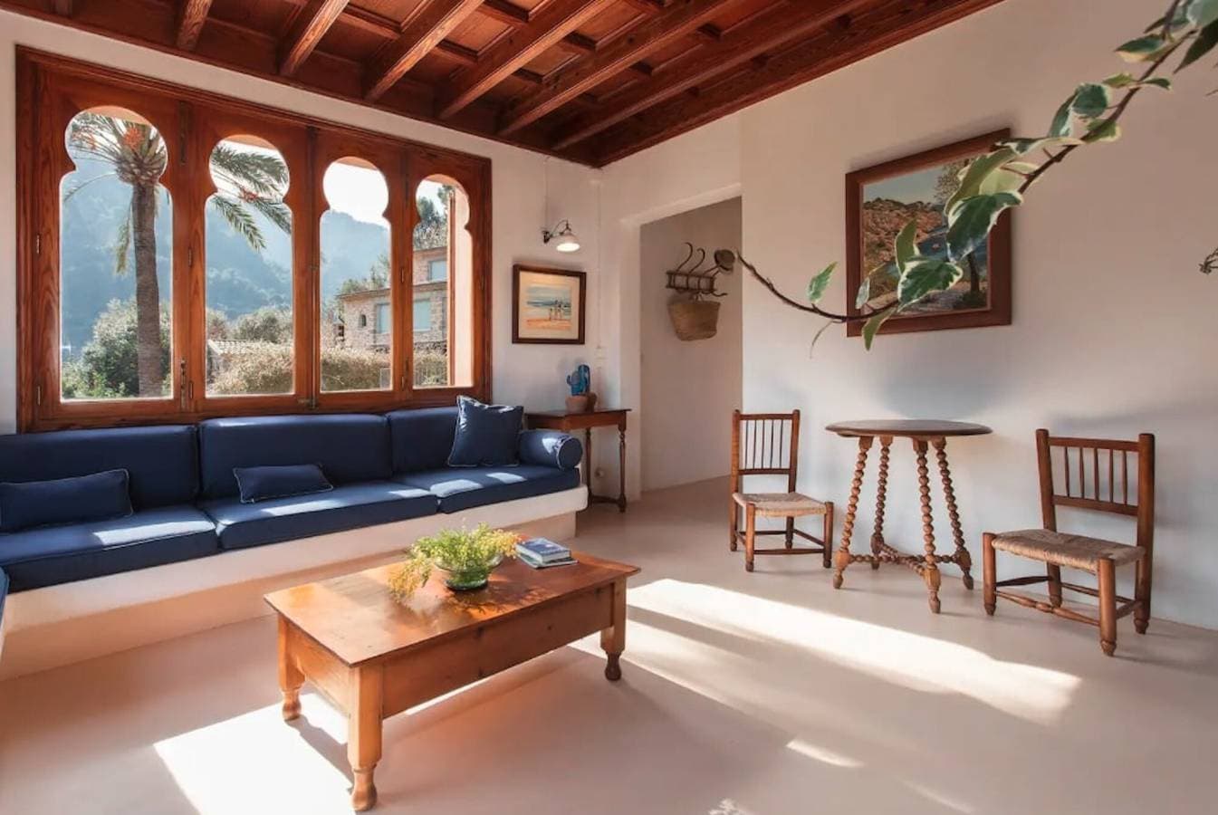 Foto 12 von 43: Ferienhaus Can Garí mit Bergblick, Pool, Terrassen und WLAN