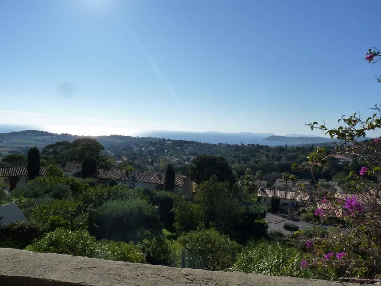 Foto 10 von 17: Haus mit 2 Schlafzimmern, Pool und Tennis in La Croix-Valmer