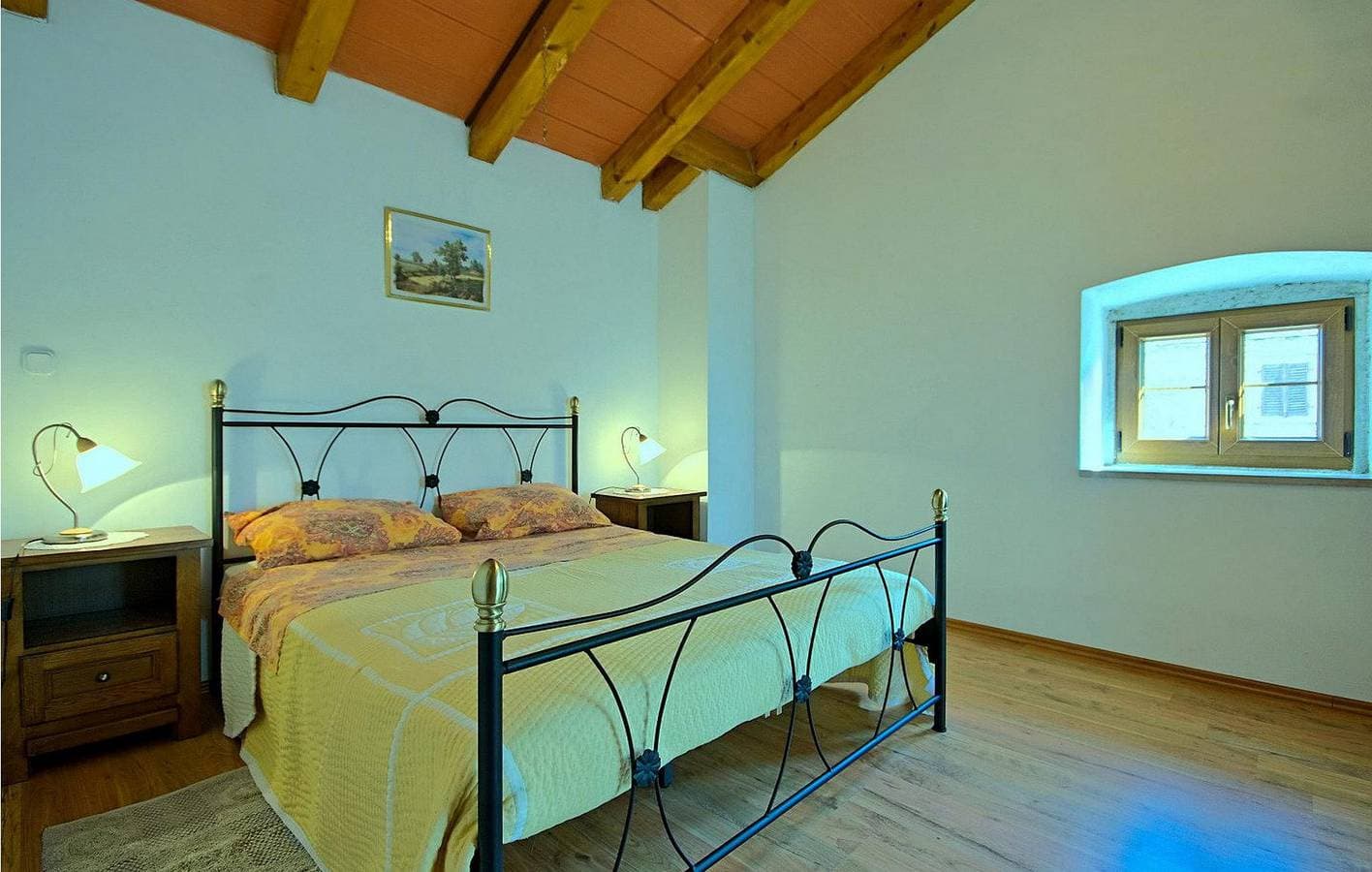 Foto 4 von 33: Gemütliche 2-Zimmer-Wohnung mit WLAN, Parkplatz und Terrasse in der Nähe von Labinci