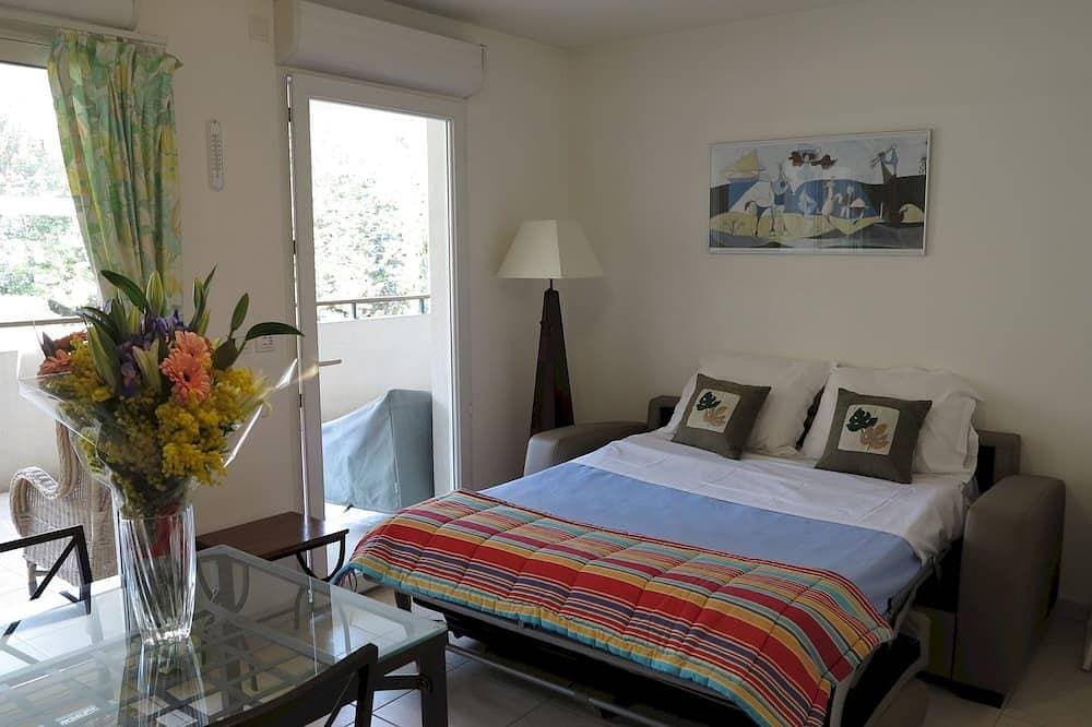 Foto 2 von 10: Viva Riviera Nice and Quiet 1 Bedroom with swimming pool