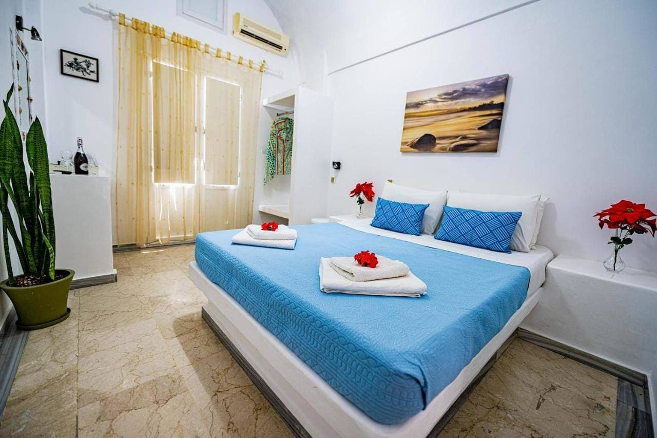 Join Us Low Cost Rooms 1