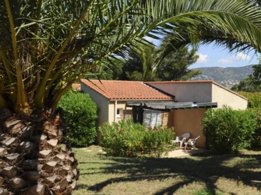 Foto 10 von 13: Village vacances Cévéo de Bormes-les-Mimosas " La Manne" - Ferienhaus 4 personen - 2-Zimmer-Maisonette 4 P.