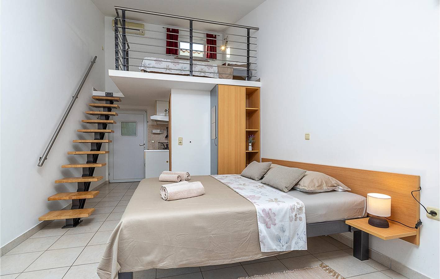Foto 6 von 20: Charmantes Apartment mit WLAN und Terrasse, in der Nähe des Strandes Bijela