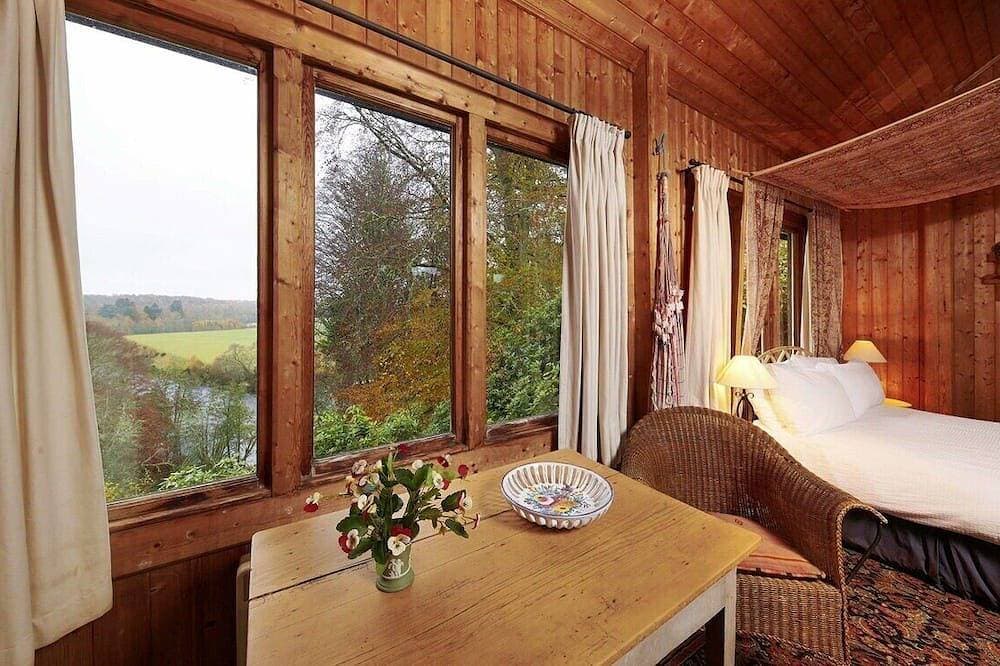 Foto 4 von 17: Einzigartige norwegische Hütte über dem Fluss Findhorn mit einer atemberaubenden Aussicht