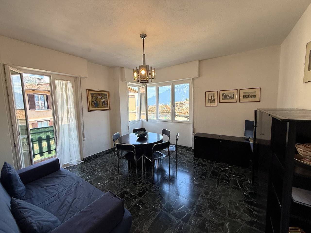 Foto 5 von 33: Casa Liver Pieve balcony town center