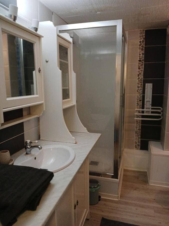 Foto 4 von 12: One-Bedroom Apartment