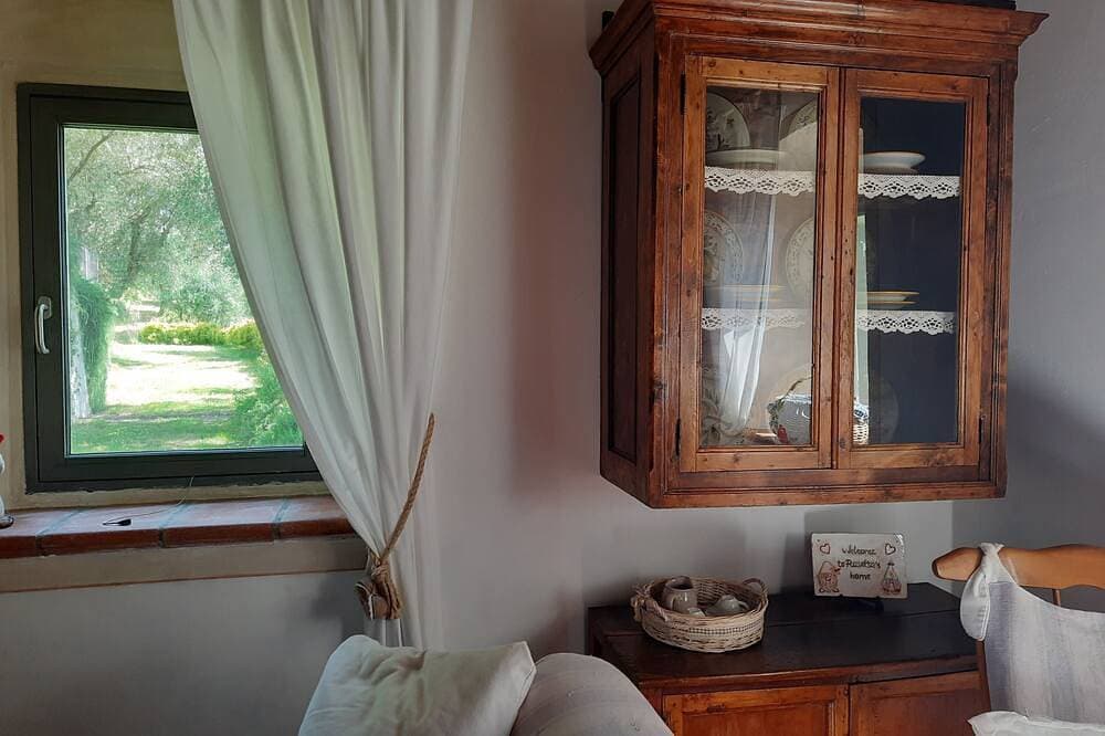 Foto 13 von 30: Typisch toskanisches Landhaus auf den Hügeln zwischen Viareggio und Camaiore.
