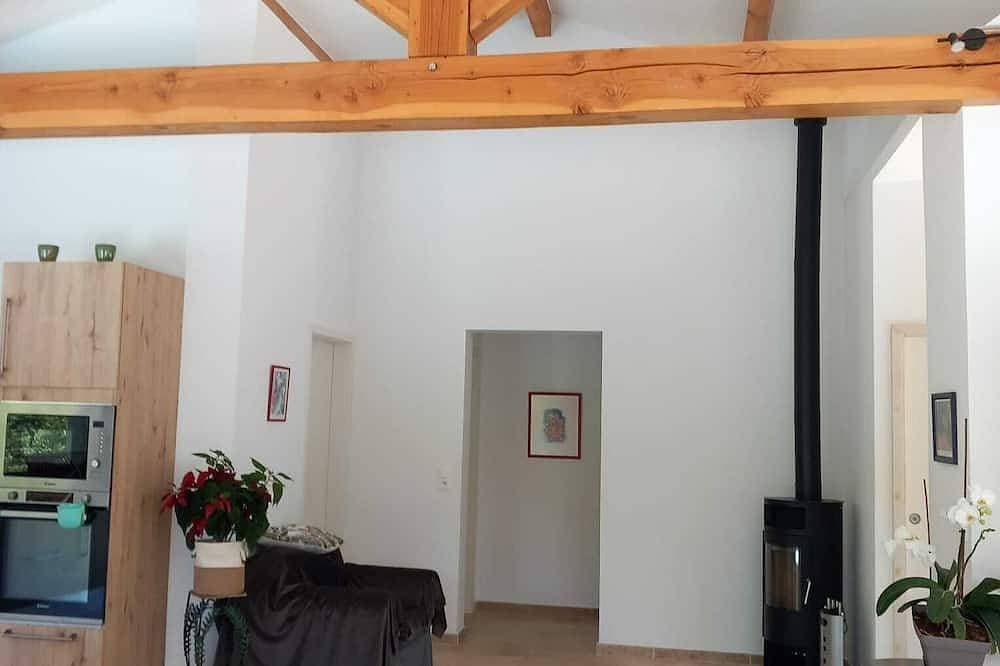 Foto 12 von 19: Vacances de rêve au milieu des cigales Villa avec Piscine proche Vallon Pt d'Arc
