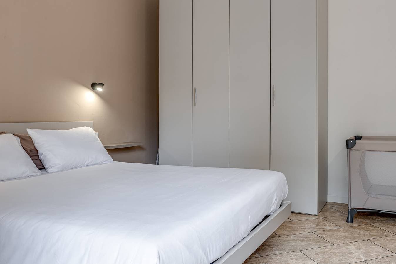 Foto 4 von 23: Appartement 'Josephine Firenze' mit Balkon, WLAN, Parkplatz & Klimaanlage