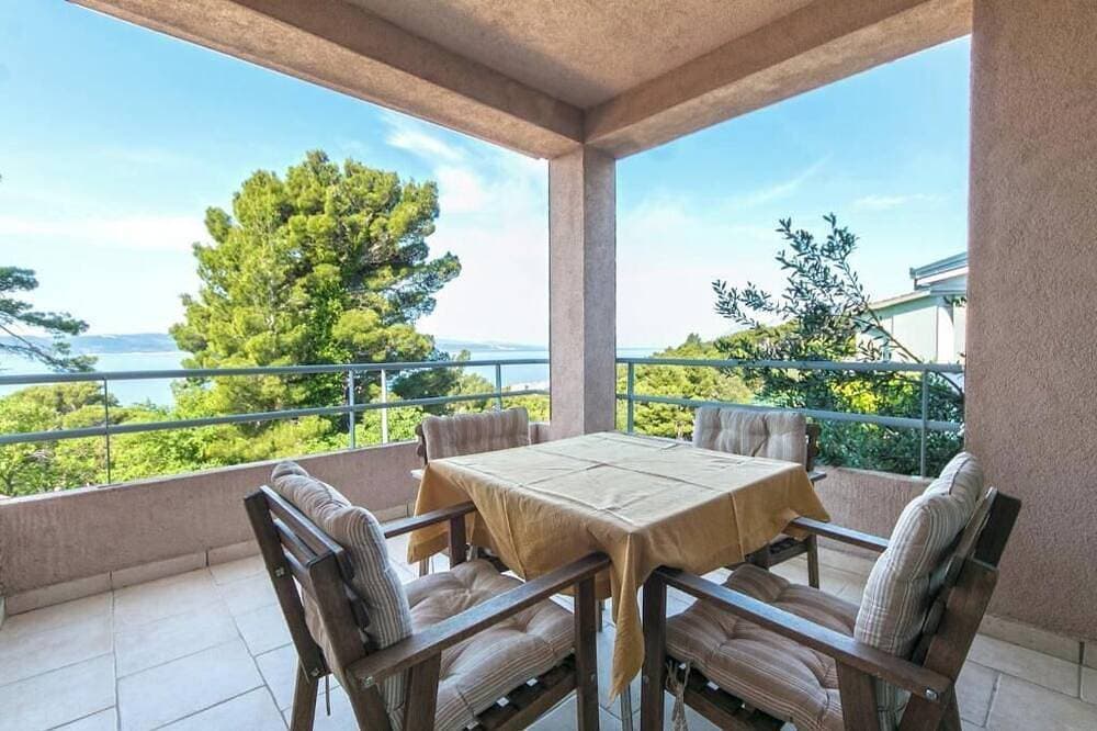 Foto 6 von 7: Villa Ivka Apartment B - sleeping 2 to 4,  specious living area, gorgeous views