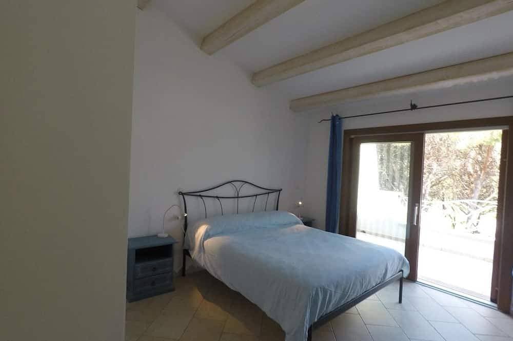 Apartment 'La Corte Degli Ulivi C' mit Meerblick, WLAN und Klimaanlage 1