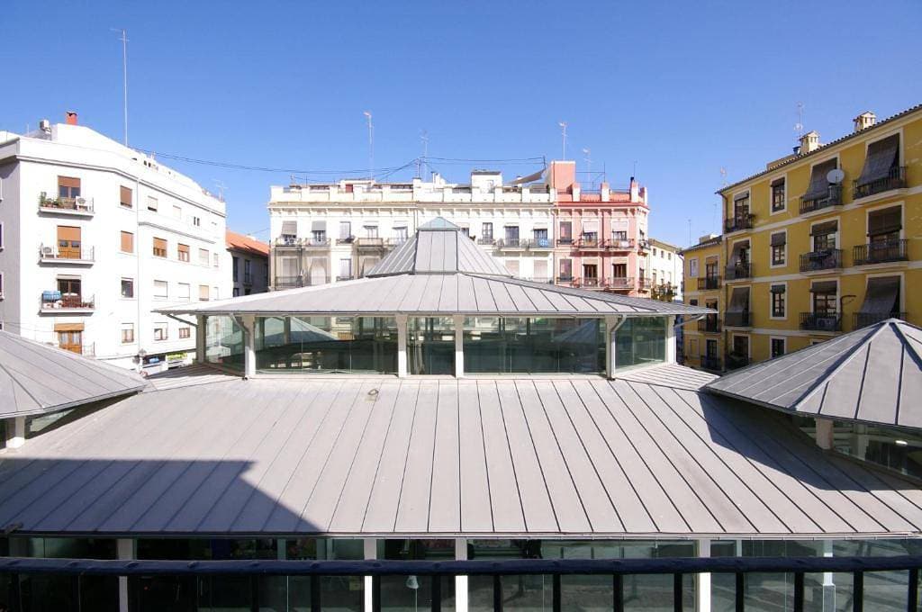 Foto 9 von 16: Reizendes Apartment mit einem Schlafzimmer, Balkon und Aussicht in Valencia