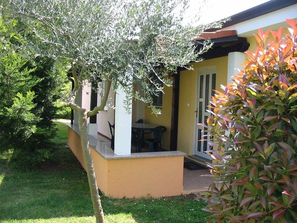 Foto 2 von 44: Ferienhaus in Poreč mit Terrasse, Klimaanlage, W-Lan, Spülmaschine (4400-1)