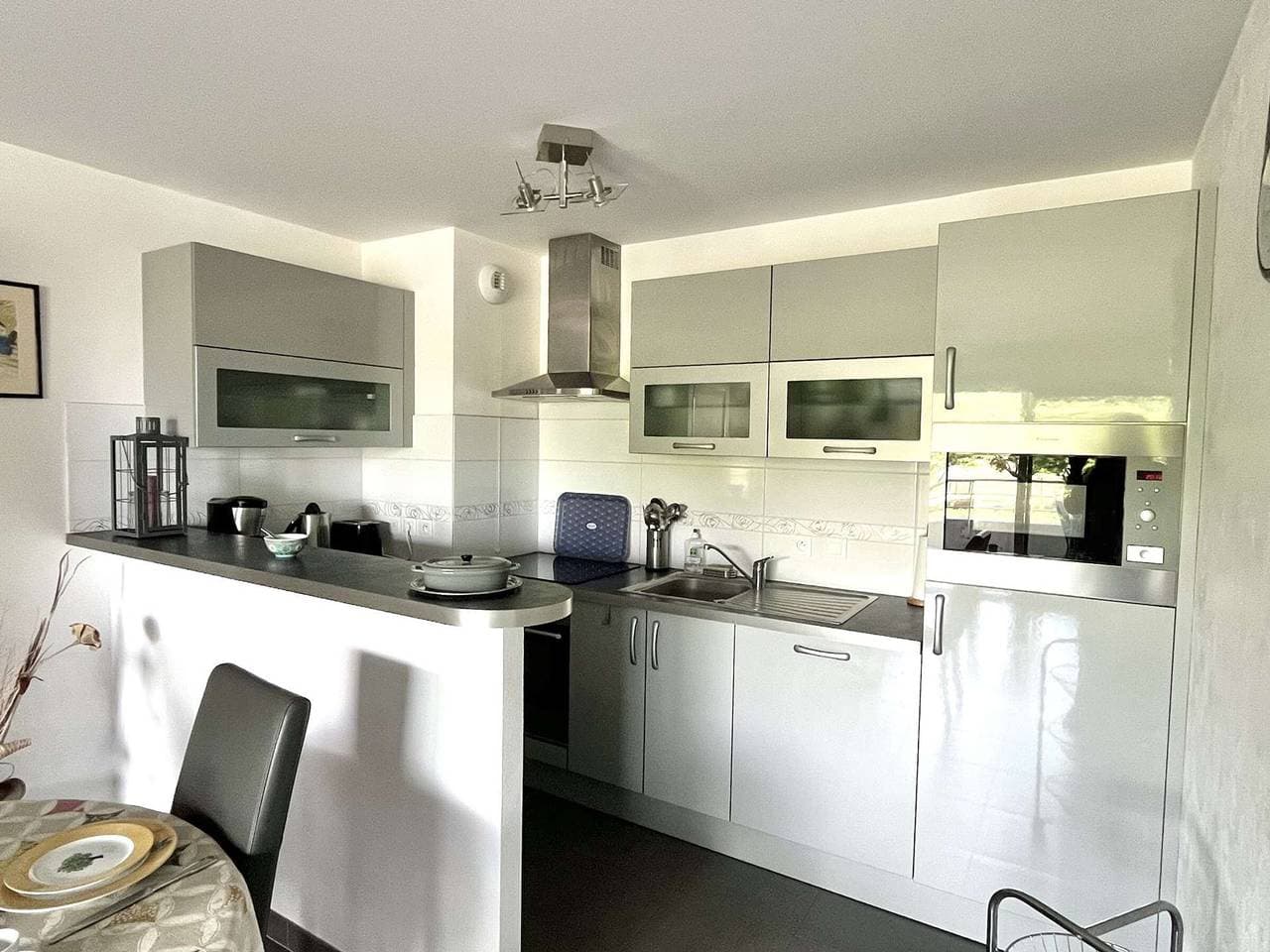 Foto 3 von 15: Étel - Schönes 2-Zimmer-Apartment mit Balkon und Wifi - Haustiere Erlaubt