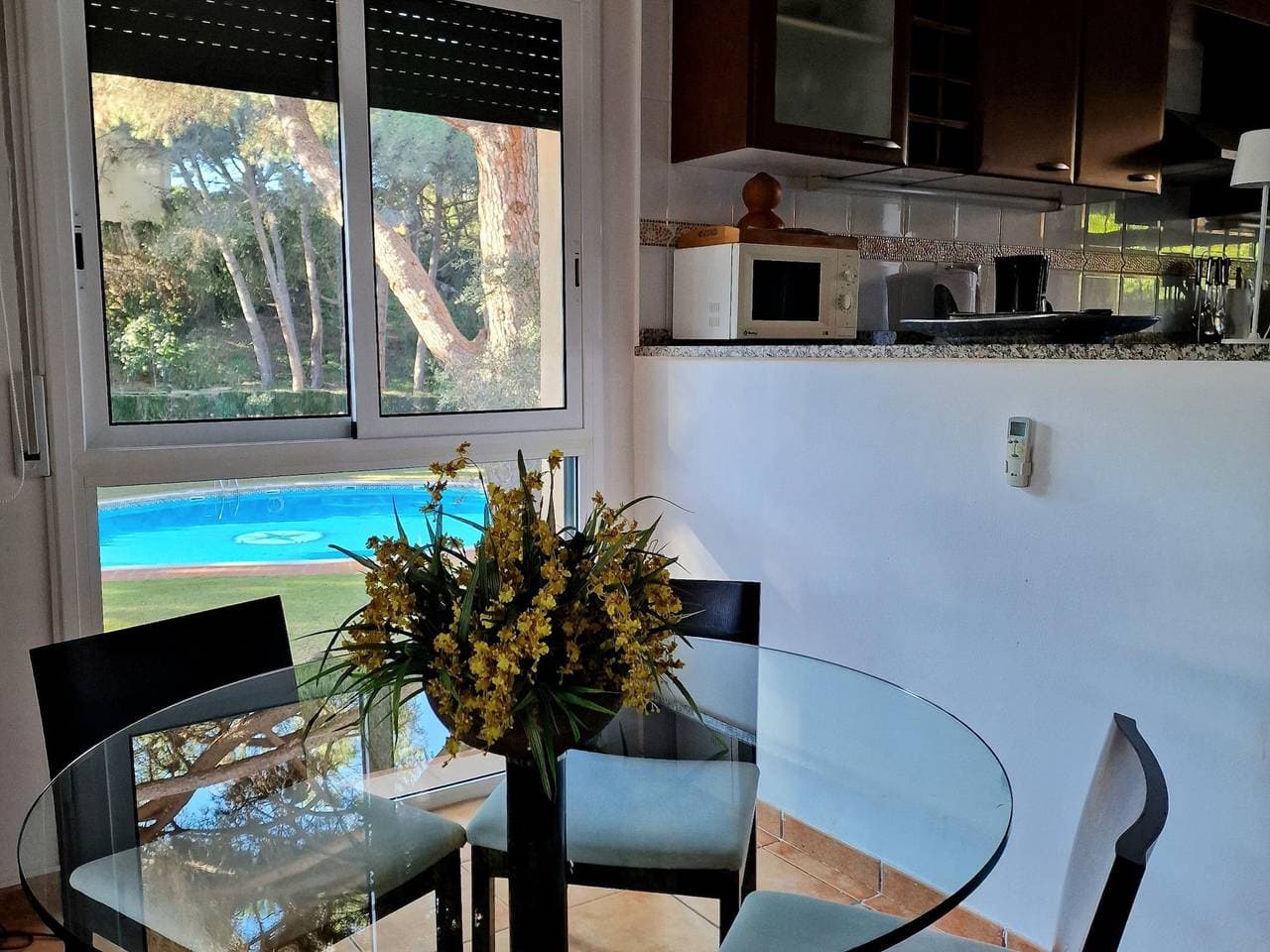 Foto 5 von 36: Ferienhaus für 6 Personen mit Pool