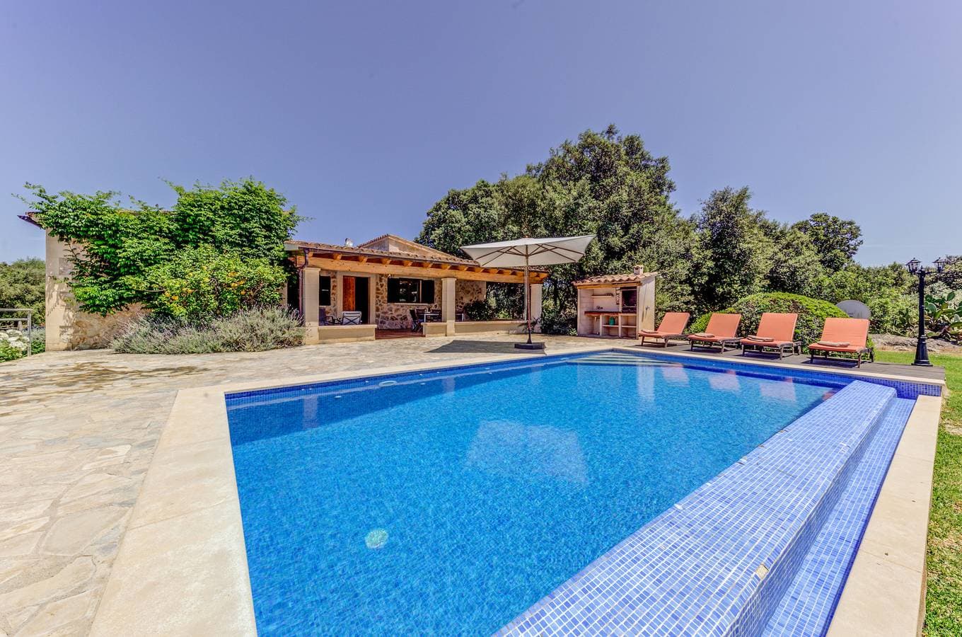 Foto 7 von 28: Villa Pontarro