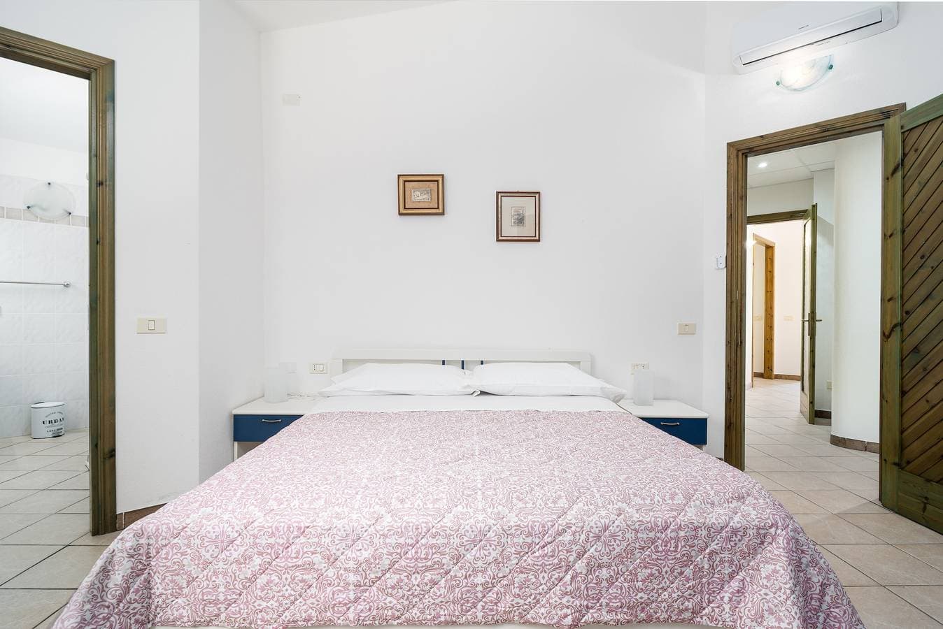 Foto 10 von 28: Ferienwohnung 'La Vela Gialla' mit Meerblick, WLAN und Klimaanlage