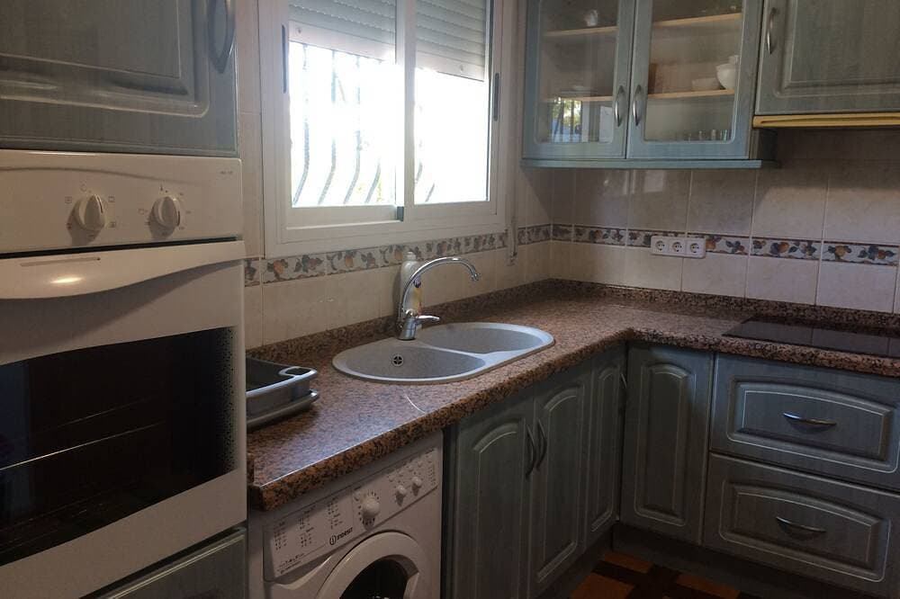 Foto 13 von 30: Schöne Villa inmitten üppiger Gärten, privater Pool, für 6 Personen